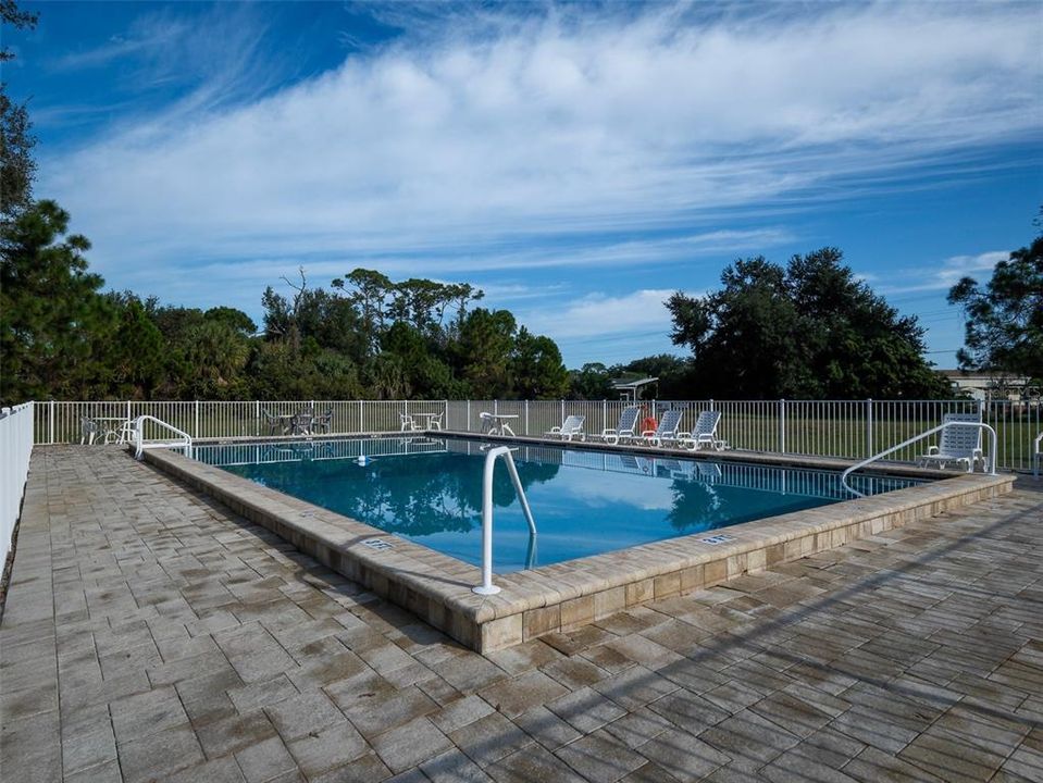 待售: $147,500 (2 贝兹, 2 浴室, 1152 平方英尺)