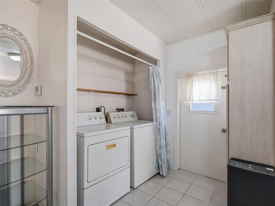 待售: $147,500 (2 贝兹, 2 浴室, 1152 平方英尺)