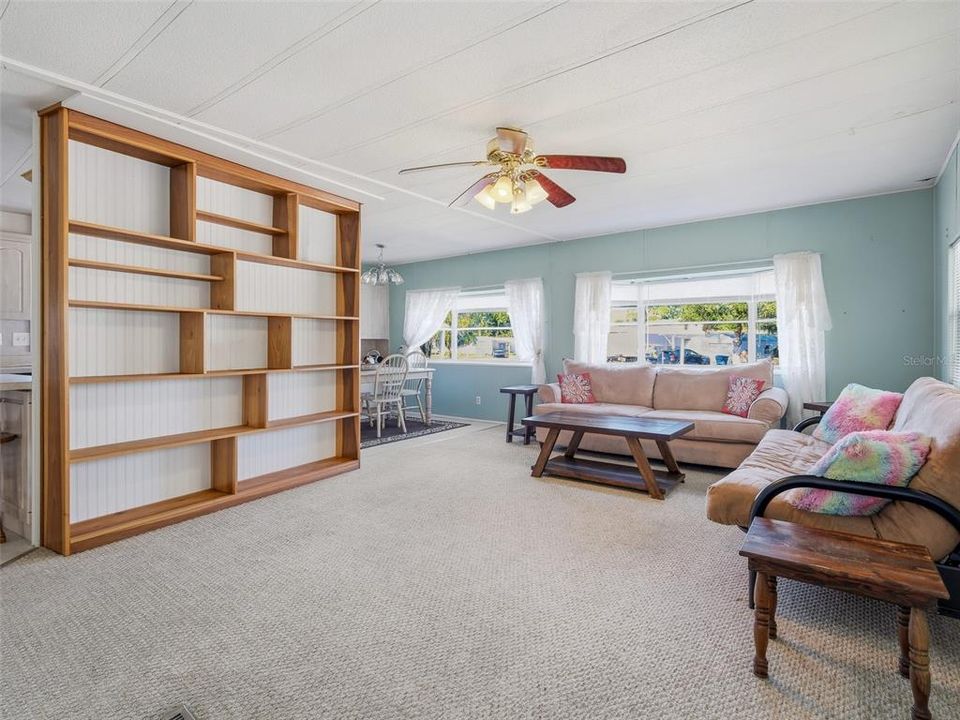 待售: $147,500 (2 贝兹, 2 浴室, 1152 平方英尺)