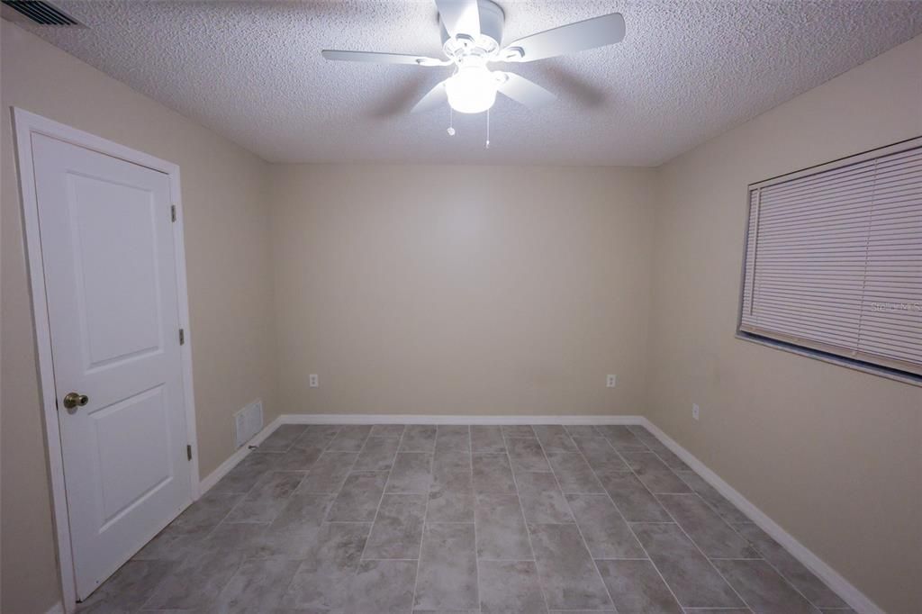 出租: $2,200 (3 贝兹, 2 浴室, 1771 平方英尺)