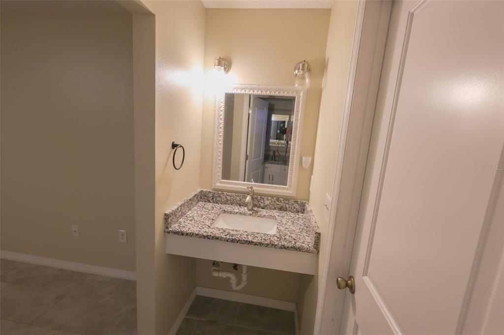 出租: $2,200 (3 贝兹, 2 浴室, 1771 平方英尺)