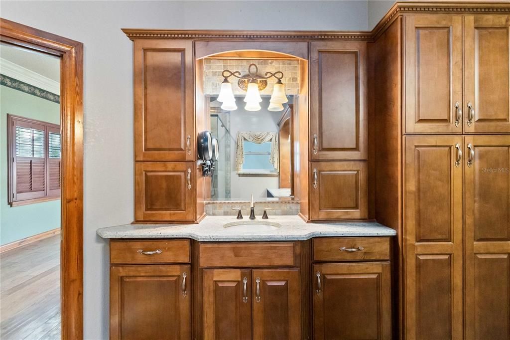 For Sale: $730,000 (5 beds, 3 baths, 3126 Square Feet)