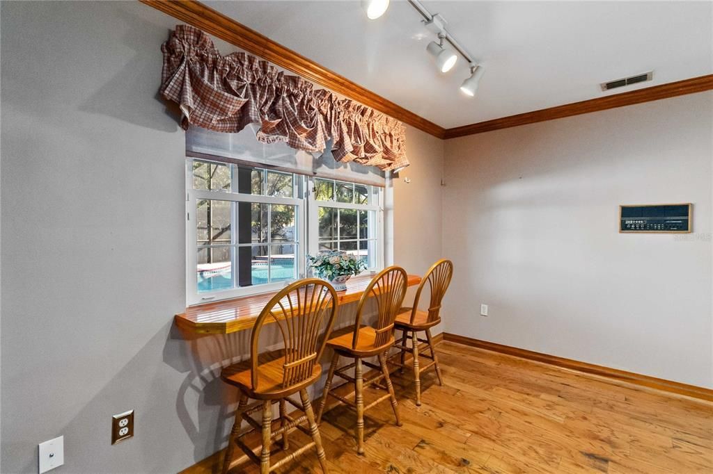 For Sale: $730,000 (5 beds, 3 baths, 3126 Square Feet)