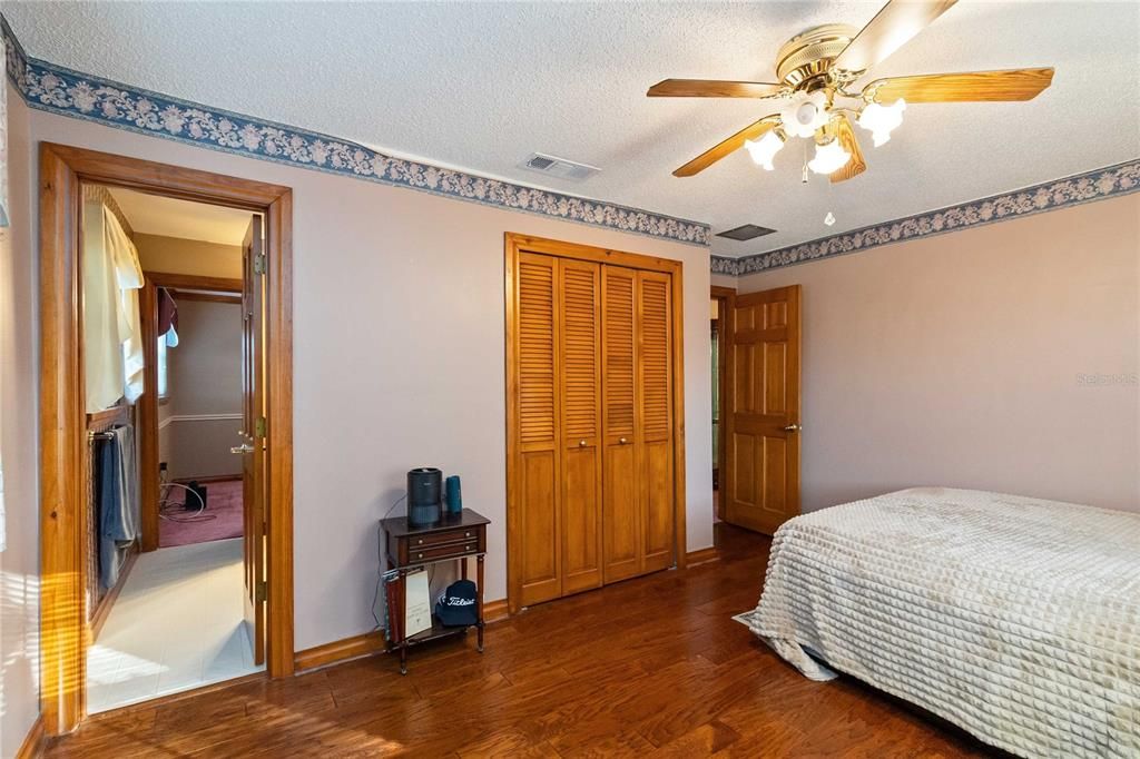 For Sale: $730,000 (5 beds, 3 baths, 3126 Square Feet)