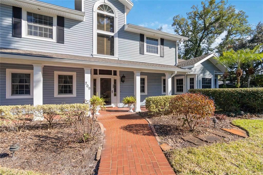 For Sale: $730,000 (5 beds, 3 baths, 3126 Square Feet)