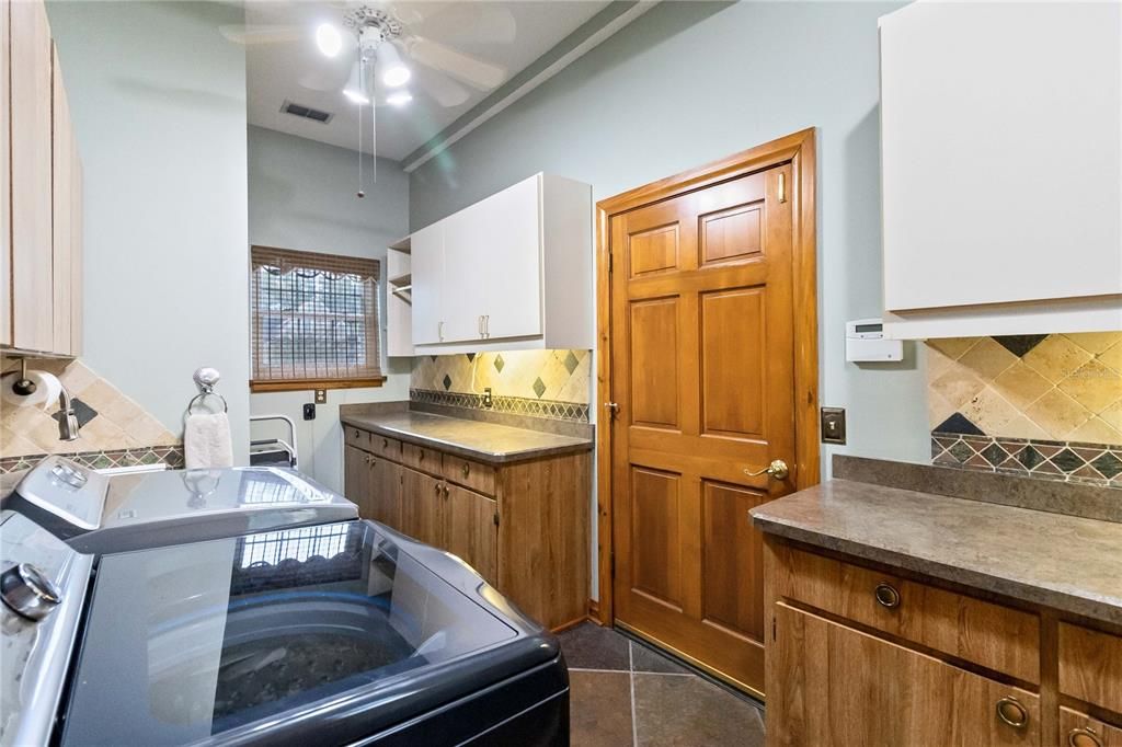 For Sale: $730,000 (5 beds, 3 baths, 3126 Square Feet)