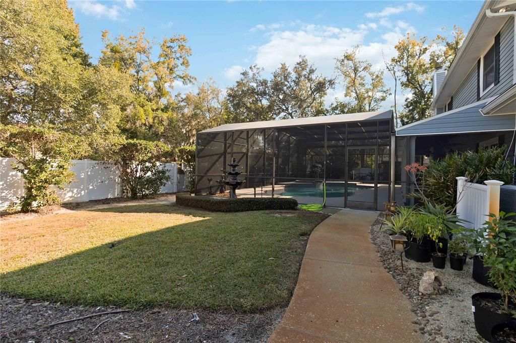 For Sale: $730,000 (5 beds, 3 baths, 3126 Square Feet)