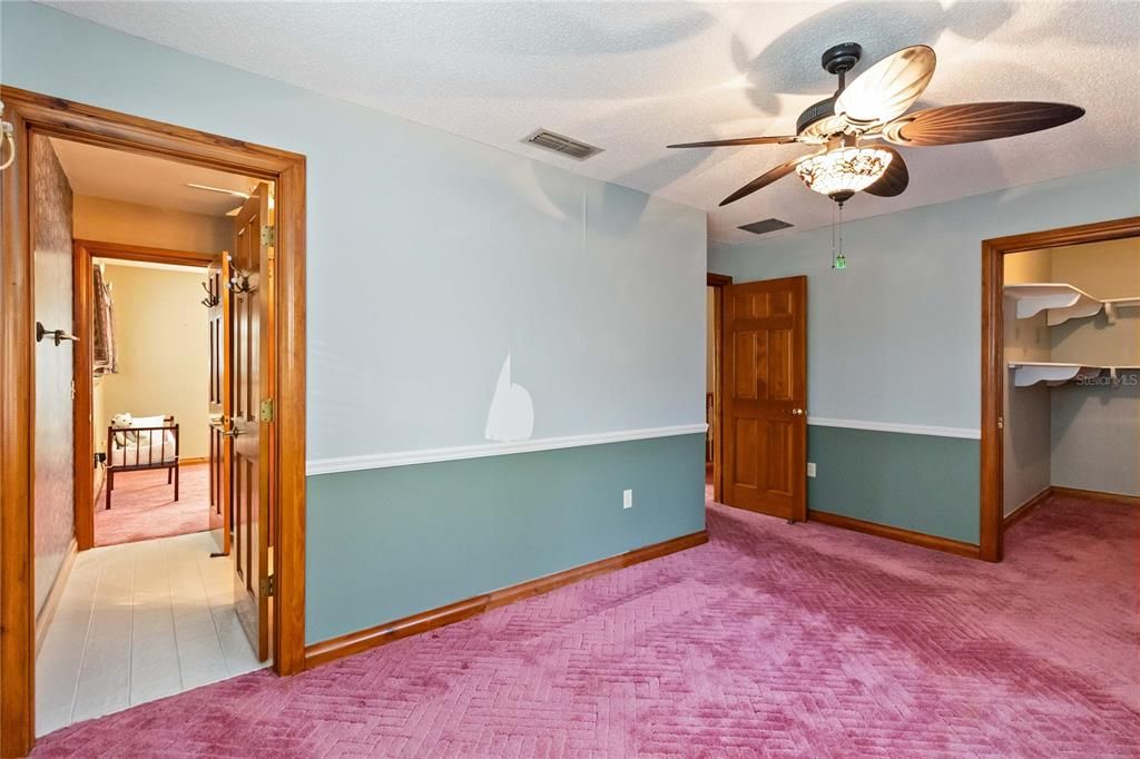 For Sale: $730,000 (5 beds, 3 baths, 3126 Square Feet)