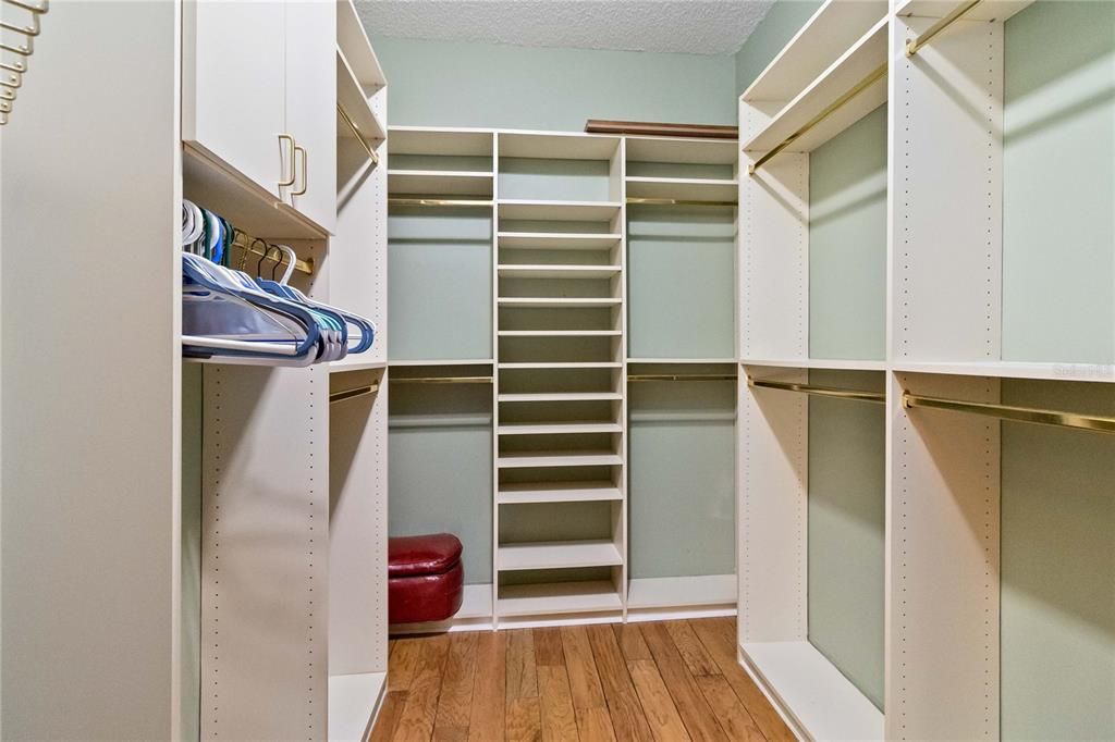 For Sale: $730,000 (5 beds, 3 baths, 3126 Square Feet)