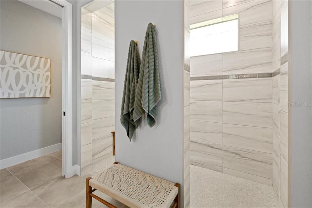 待售: $595,000 (3 贝兹, 2 浴室, 1784 平方英尺)