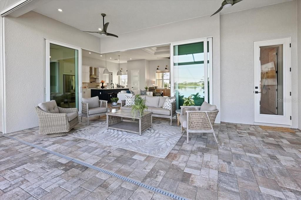 待售: $595,000 (3 贝兹, 2 浴室, 1784 平方英尺)