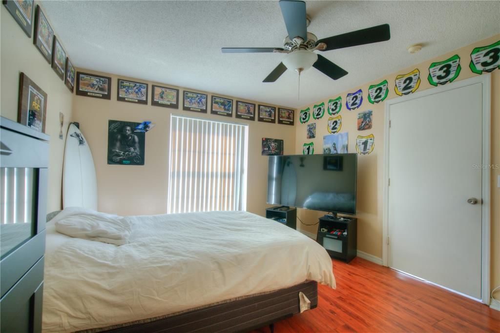 For Rent: $1,750 (2 beds, 2 baths, 1013 Square Feet)