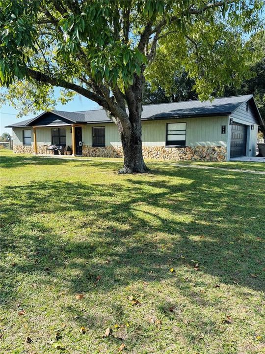 En Venta: $449,000 (4 camas, 2 baños, 2496 Pies cuadrados)