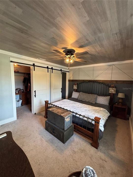 En Venta: $449,000 (4 camas, 2 baños, 2496 Pies cuadrados)