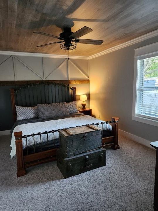 En Venta: $449,000 (4 camas, 2 baños, 2496 Pies cuadrados)