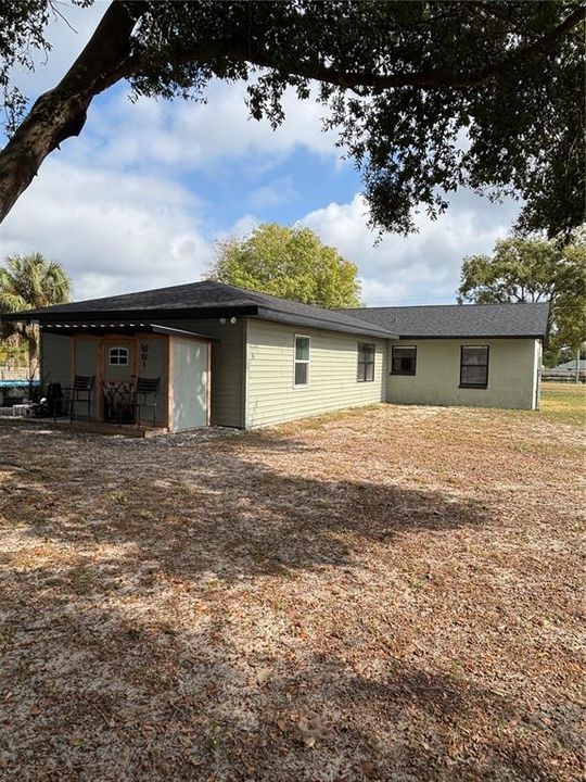 En Venta: $449,000 (4 camas, 2 baños, 2496 Pies cuadrados)