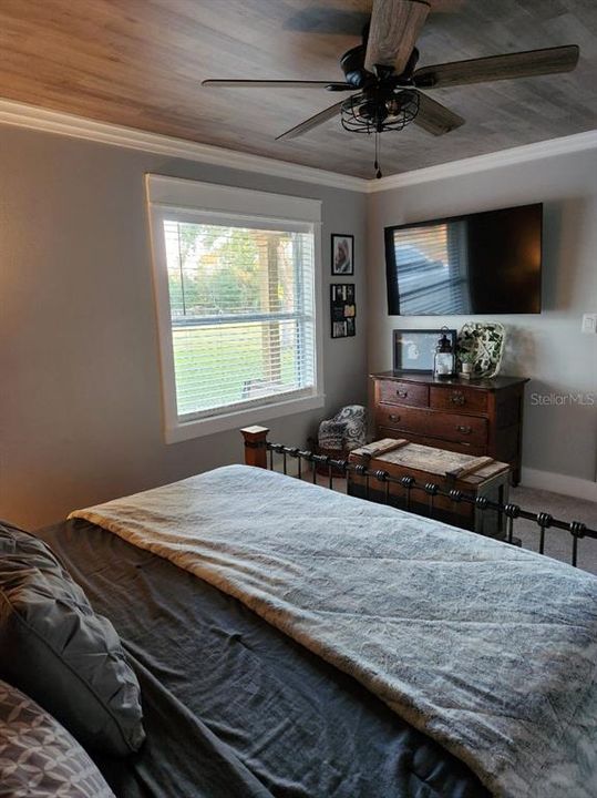 En Venta: $449,000 (4 camas, 2 baños, 2496 Pies cuadrados)