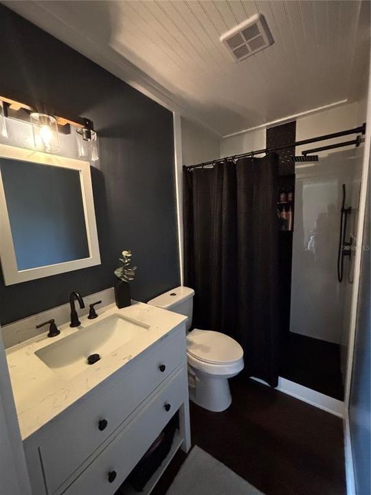 En Venta: $449,000 (4 camas, 2 baños, 2496 Pies cuadrados)