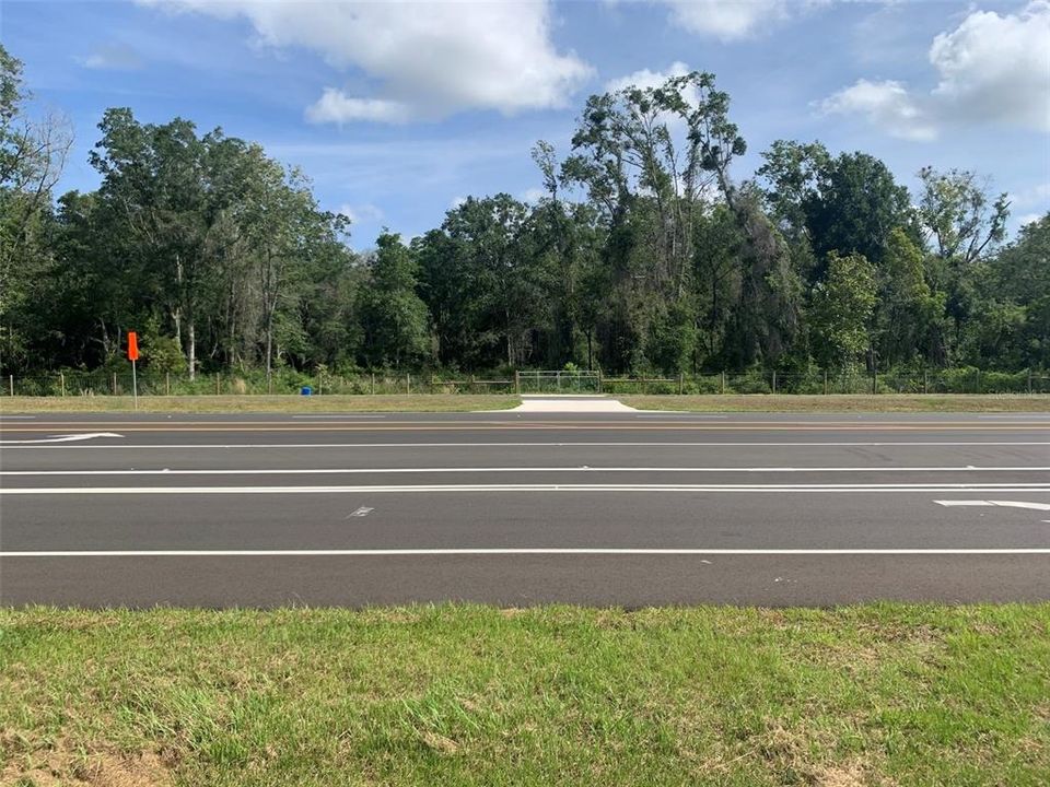 For Sale: $4,900,000 (13.60 acres)