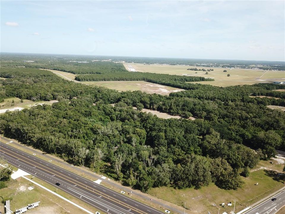 For Sale: $4,900,000 (13.60 acres)