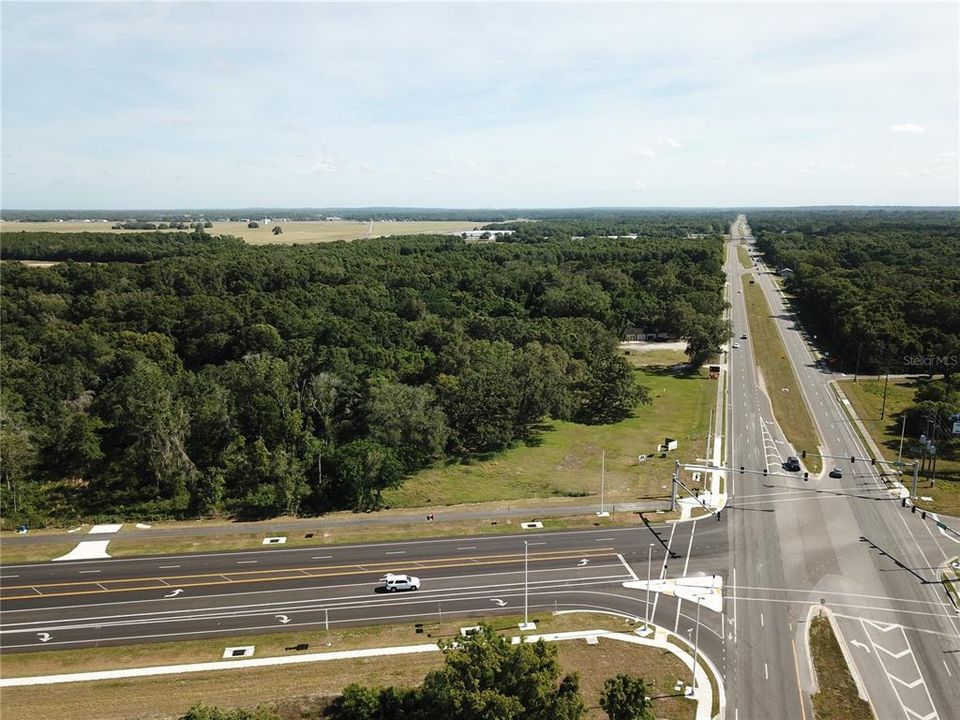 For Sale: $4,900,000 (13.60 acres)