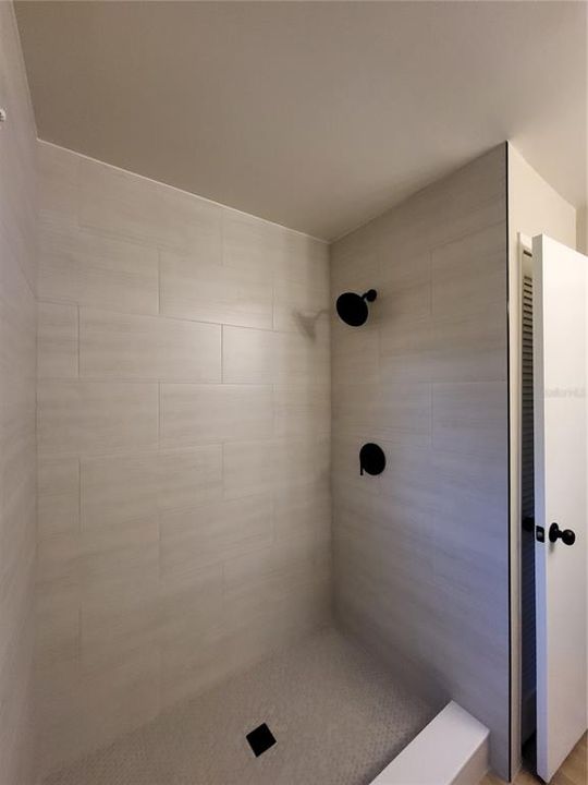 Active With Contract: $357,800 (4 beds, 2 baths, 1582 Square Feet)