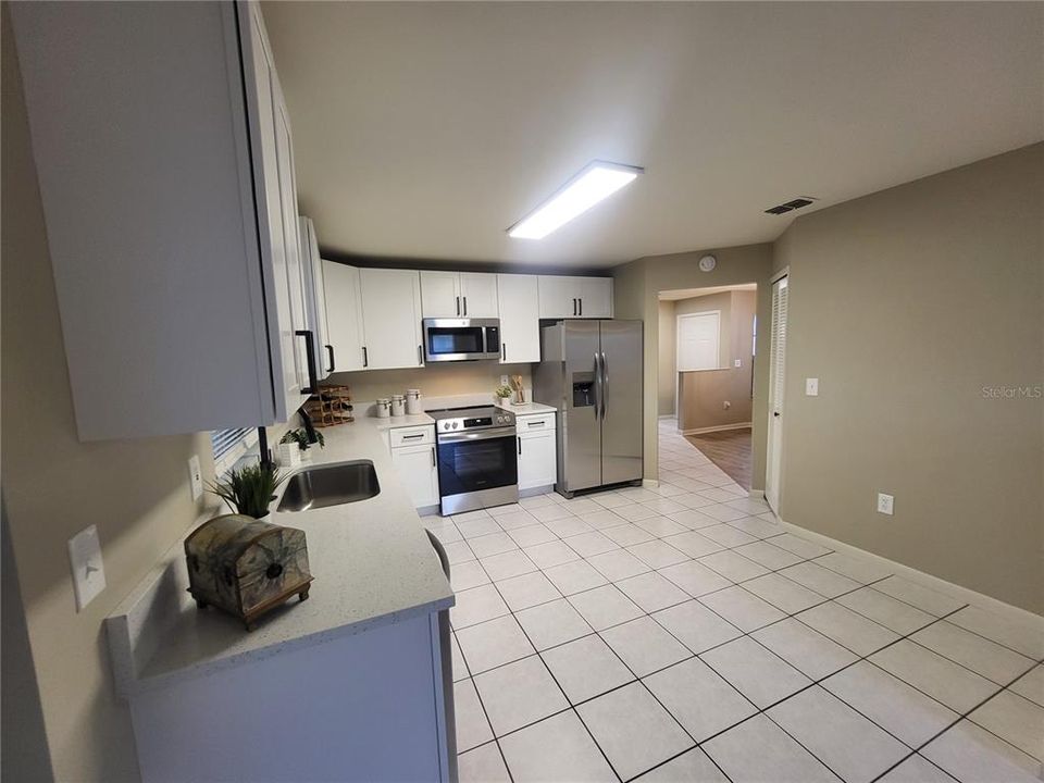 Active With Contract: $357,800 (4 beds, 2 baths, 1582 Square Feet)