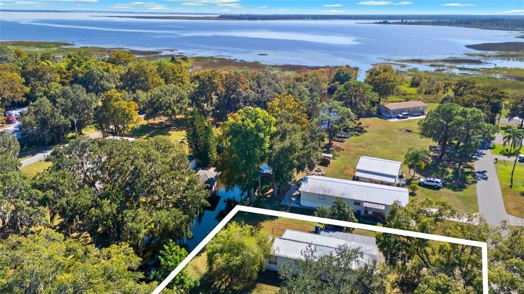 For Sale: $184,900 (3 beds, 2 baths, 1200 Square Feet)