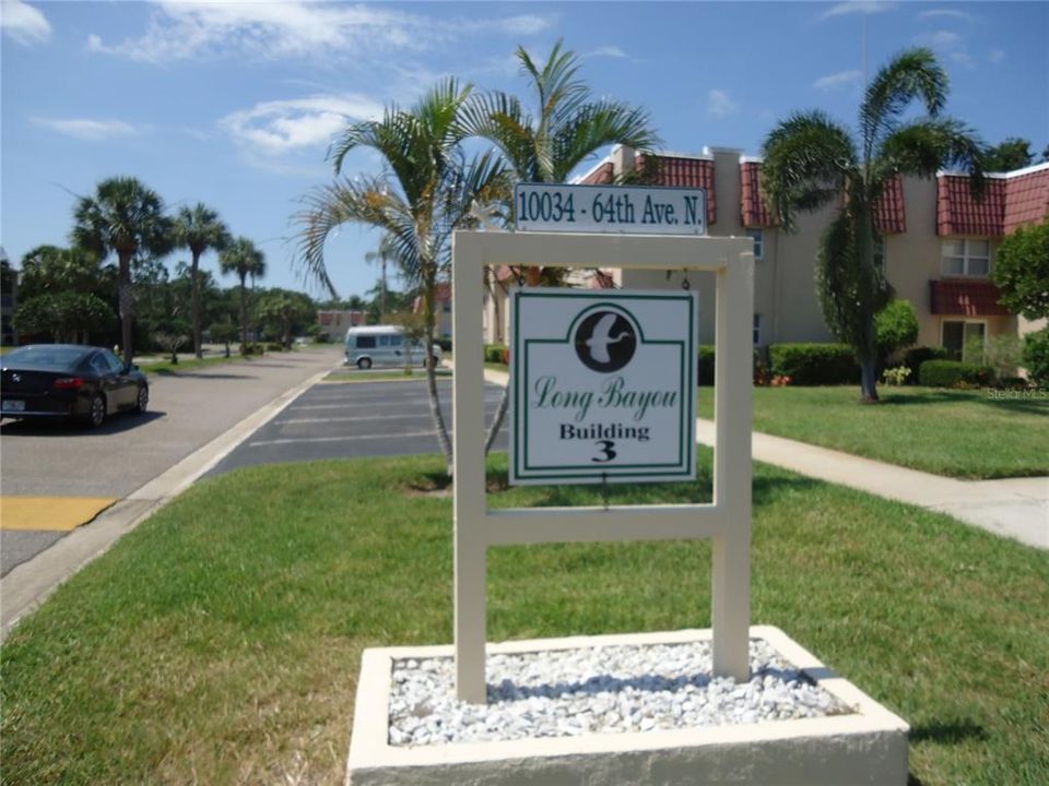 На продажу: $127,900 (1 спален, 1 ванн, 790 Квадратных фут)