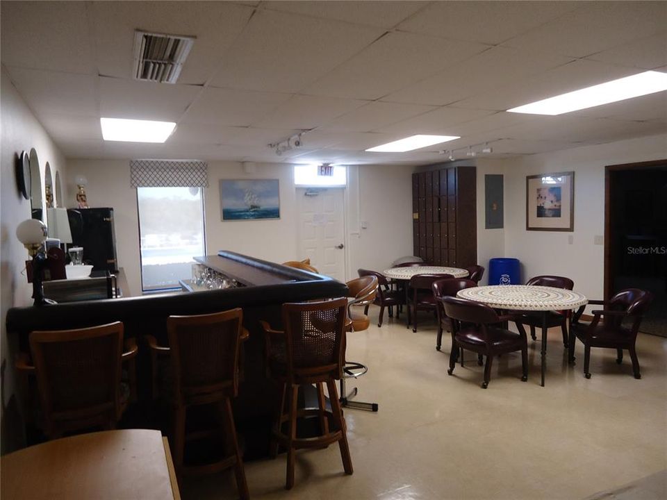 На продажу: $127,900 (1 спален, 1 ванн, 790 Квадратных фут)