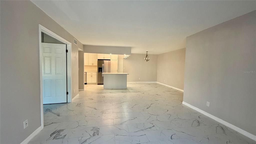 For Sale: $265,000 (3 beds, 2 baths, 1468 Square Feet)