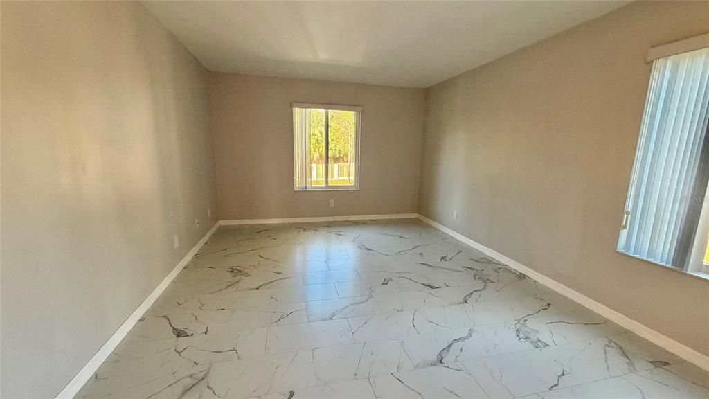 For Sale: $265,000 (3 beds, 2 baths, 1468 Square Feet)