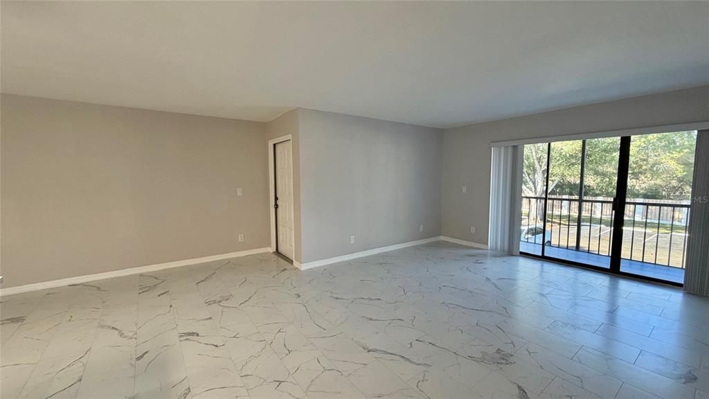 For Sale: $265,000 (3 beds, 2 baths, 1468 Square Feet)