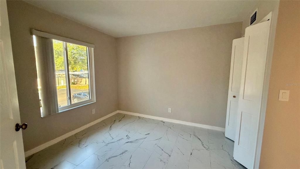 For Sale: $265,000 (3 beds, 2 baths, 1468 Square Feet)