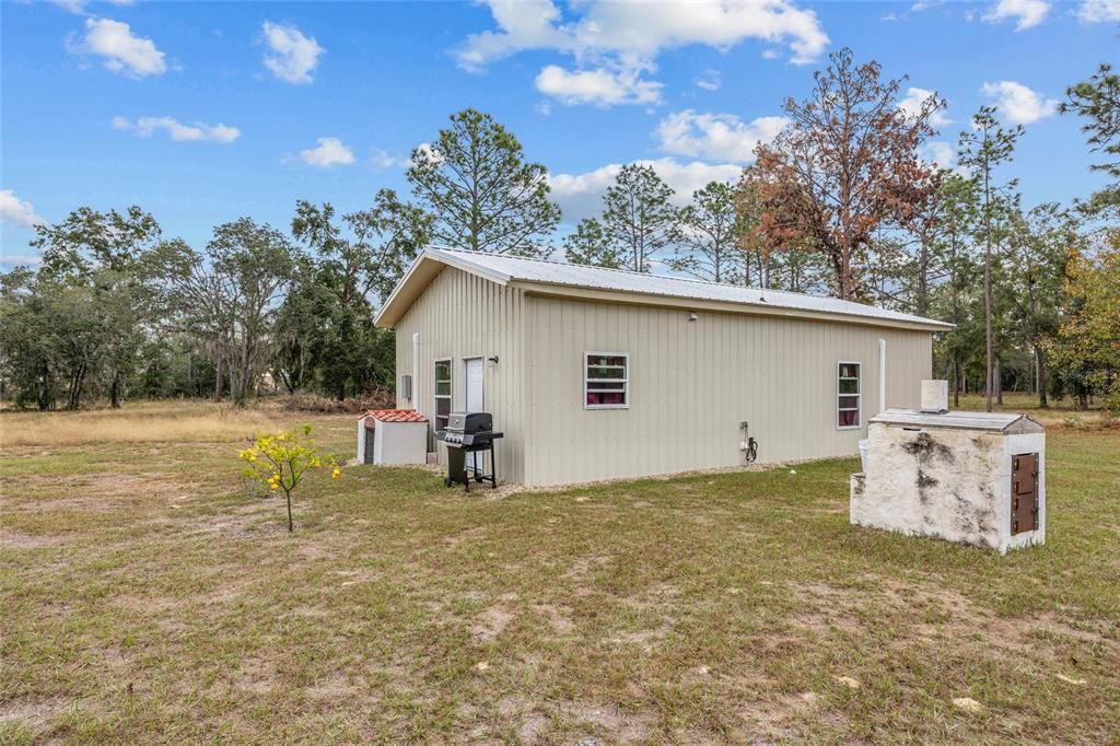 待售: $249,000 (1 贝兹, 1 浴室, 800 平方英尺)