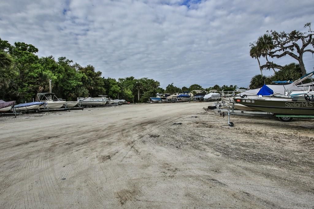 For Sale: $245,000 (2 beds, 2 baths, 1274 Square Feet)