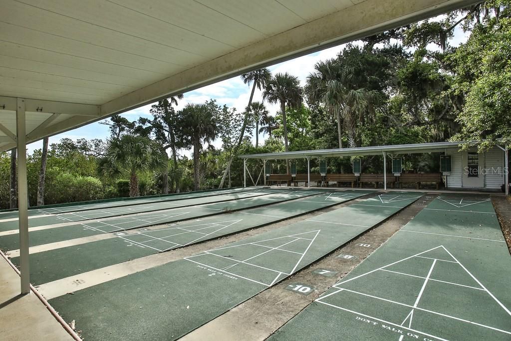 For Sale: $245,000 (2 beds, 2 baths, 1274 Square Feet)