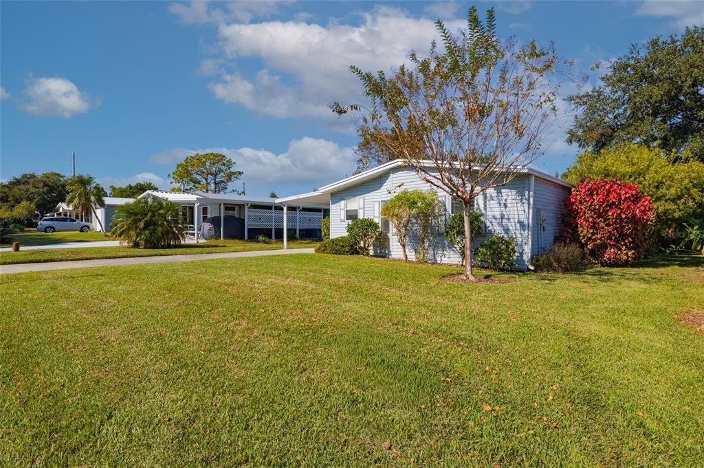 For Sale: $245,000 (2 beds, 2 baths, 1274 Square Feet)