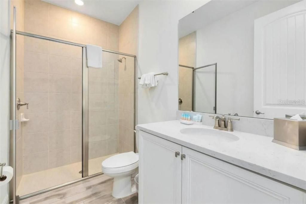 На продажу: $449,000 (4 спален, 3 ванн, 1712 Квадратных фут)