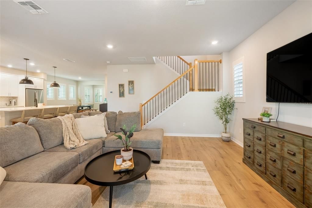 For Sale: $795,500 (3 beds, 2 baths, 2536 Square Feet)