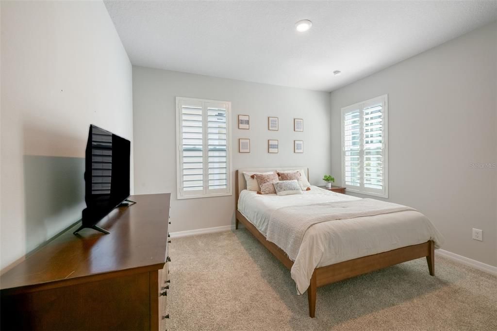 For Sale: $795,500 (3 beds, 2 baths, 2536 Square Feet)