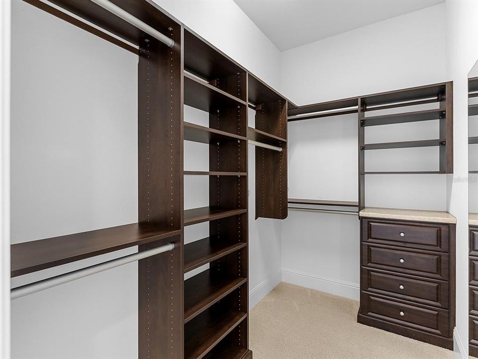 待售: $3,950,000 (4 贝兹, 5 浴室, 5566 平方英尺)