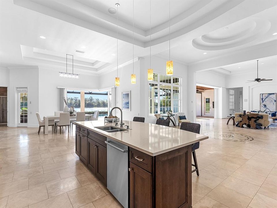 待售: $3,950,000 (4 贝兹, 5 浴室, 5566 平方英尺)