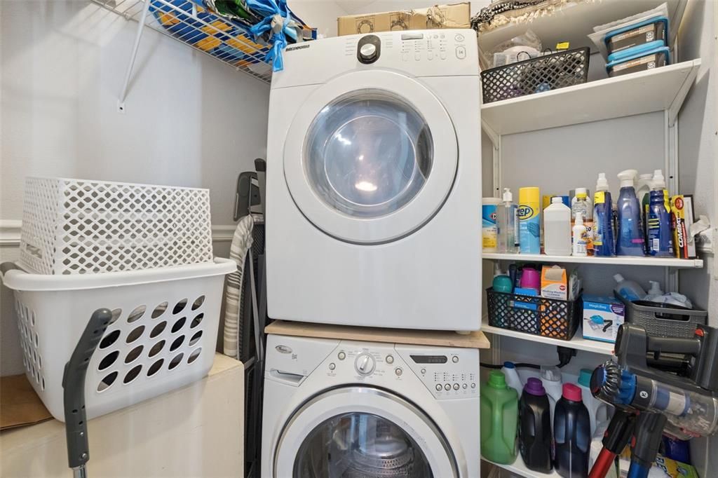 待售: $789,000 (4 贝兹, 4 浴室, 2388 平方英尺)