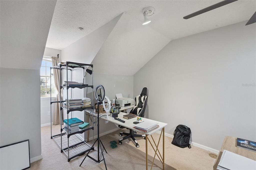 待售: $789,000 (4 贝兹, 4 浴室, 2388 平方英尺)