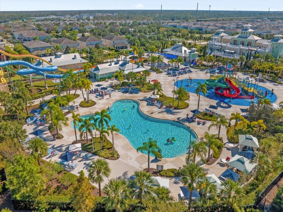 For Sale: $550,000 (6 beds, 6 baths, 2831 Square Feet)