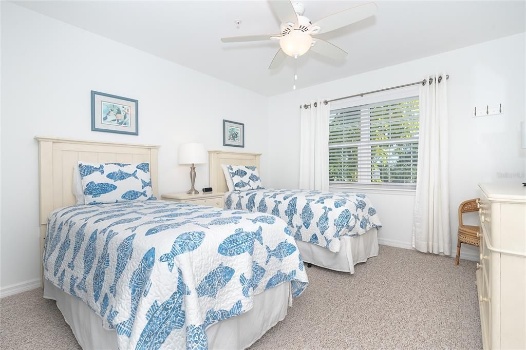 For Sale: $19,000 (2 beds, 2 baths, 1262 Square Feet)