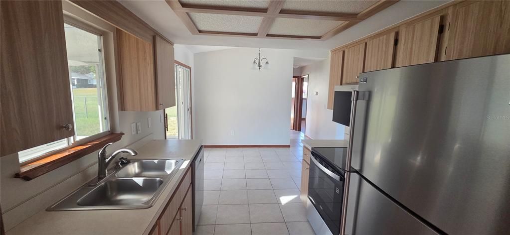 出租: $1,450 (2 贝兹, 2 浴室, 864 平方英尺)