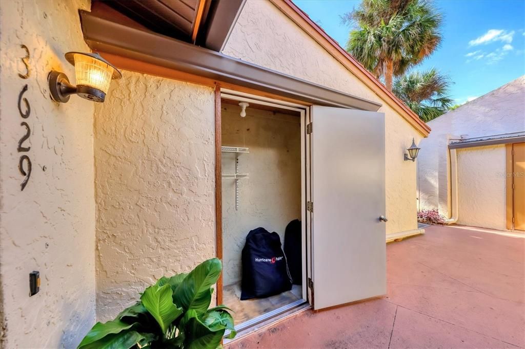 待售: $259,000 (2 贝兹, 2 浴室, 1023 平方英尺)