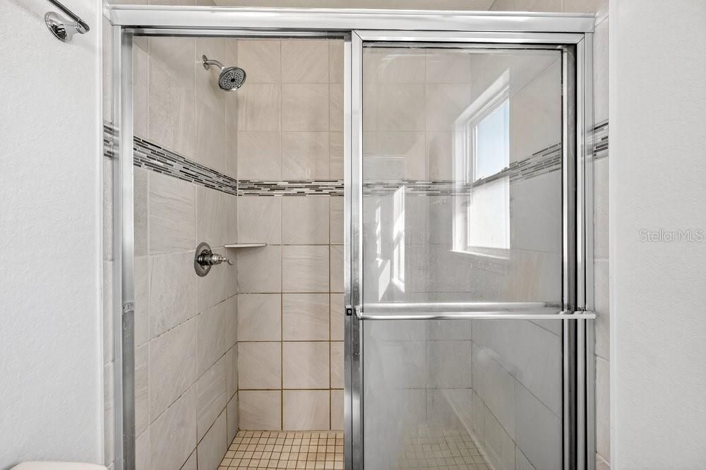 En Renta: $2,300 (3 camas, 2 baños, 1417 Pies cuadrados)